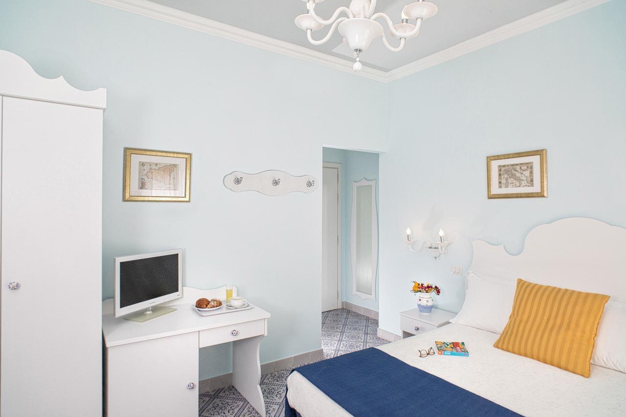 Hotel Villa Nefele Giardini Naxos Εξωτερικό φωτογραφία